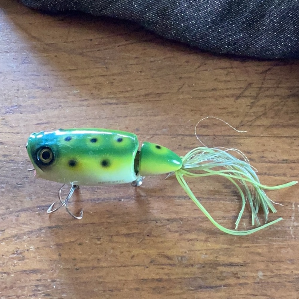 Vintage Moto Chug Chuck Woolery live action signature series frog fishing lure
